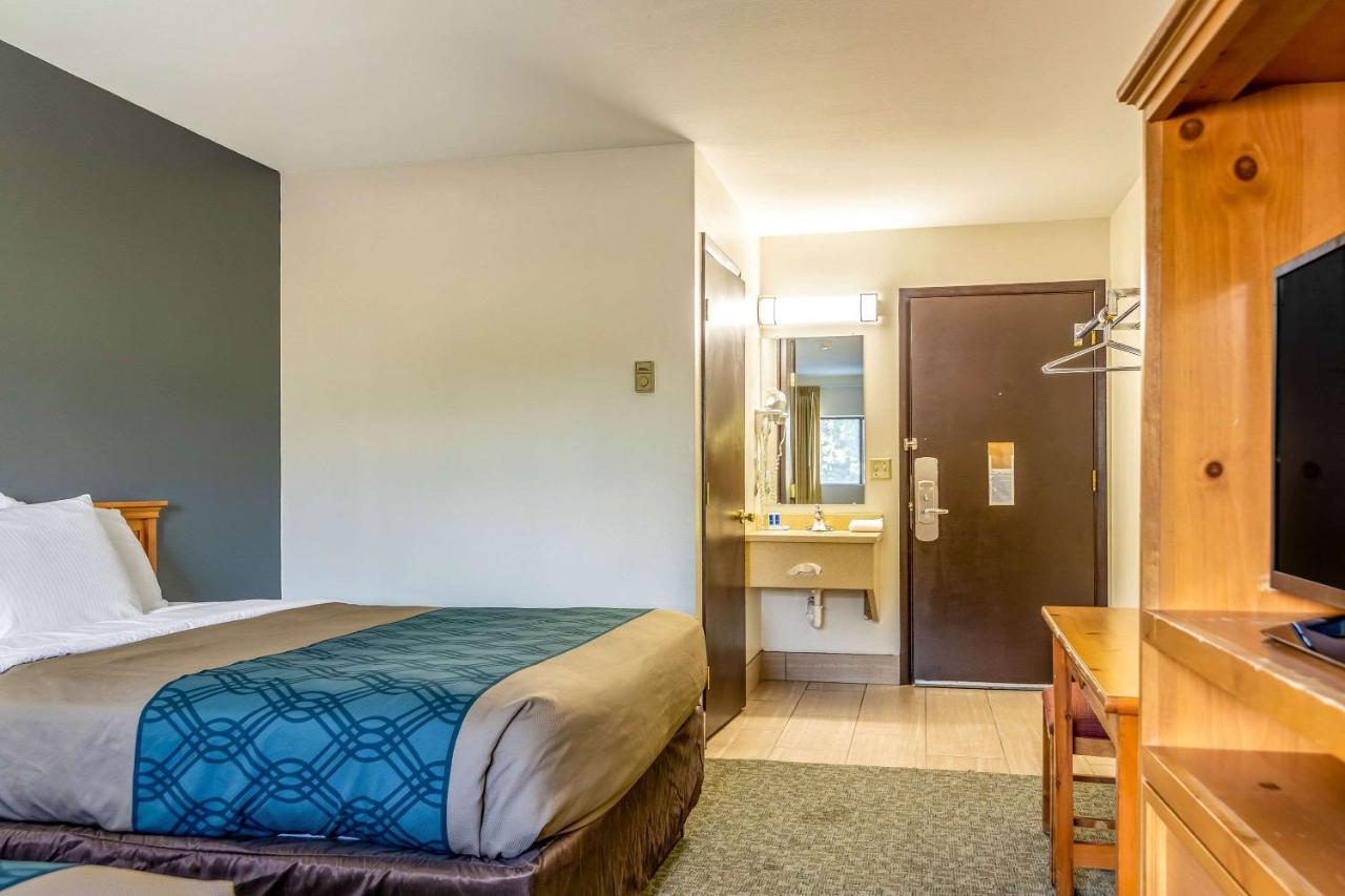 Rodeway Inn Bozeman Exteriér fotografie