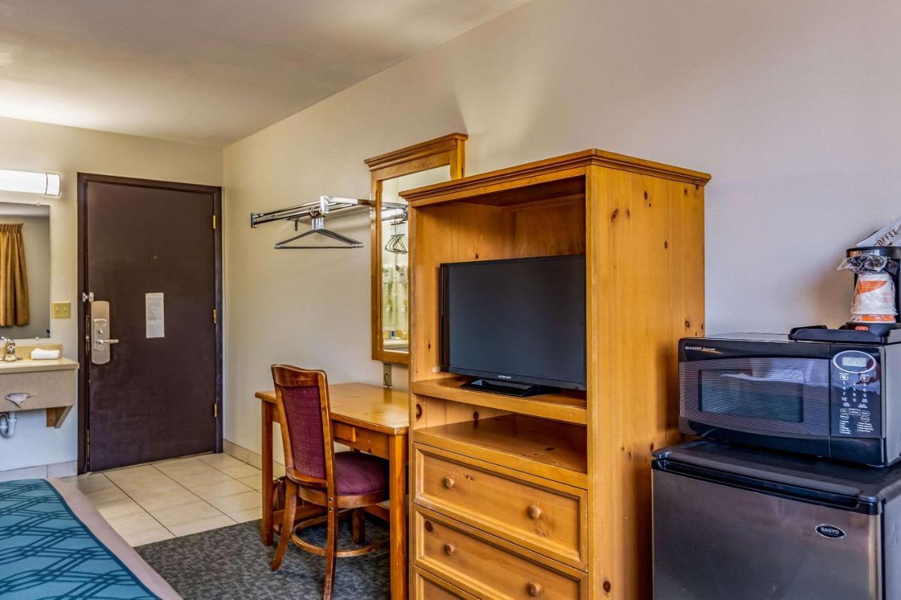 Rodeway Inn Bozeman Exteriér fotografie